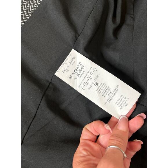 Giorgio Armani Collezioni Chevron Jacquard Blazer Black SZ 6 jacket - Picture 5 of 8